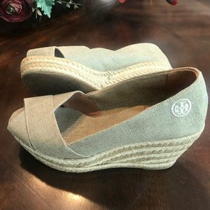 ❤️Host Pick❤️ Tory Burch Espadrilles